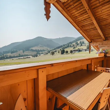 Scheiber Apartment *